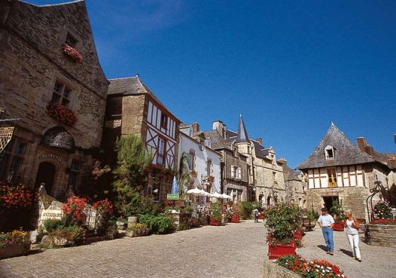 Terres De France - Le Domaine Du Moulin Neuf Holiday park 3*